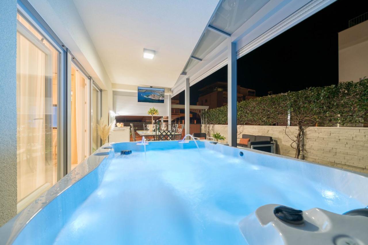 Apt Gioan Novigrad, 500M To Sea, Private Heated Jacuzzi, Bbq, Private Parking Novigrad Istria Eksteriør bilde