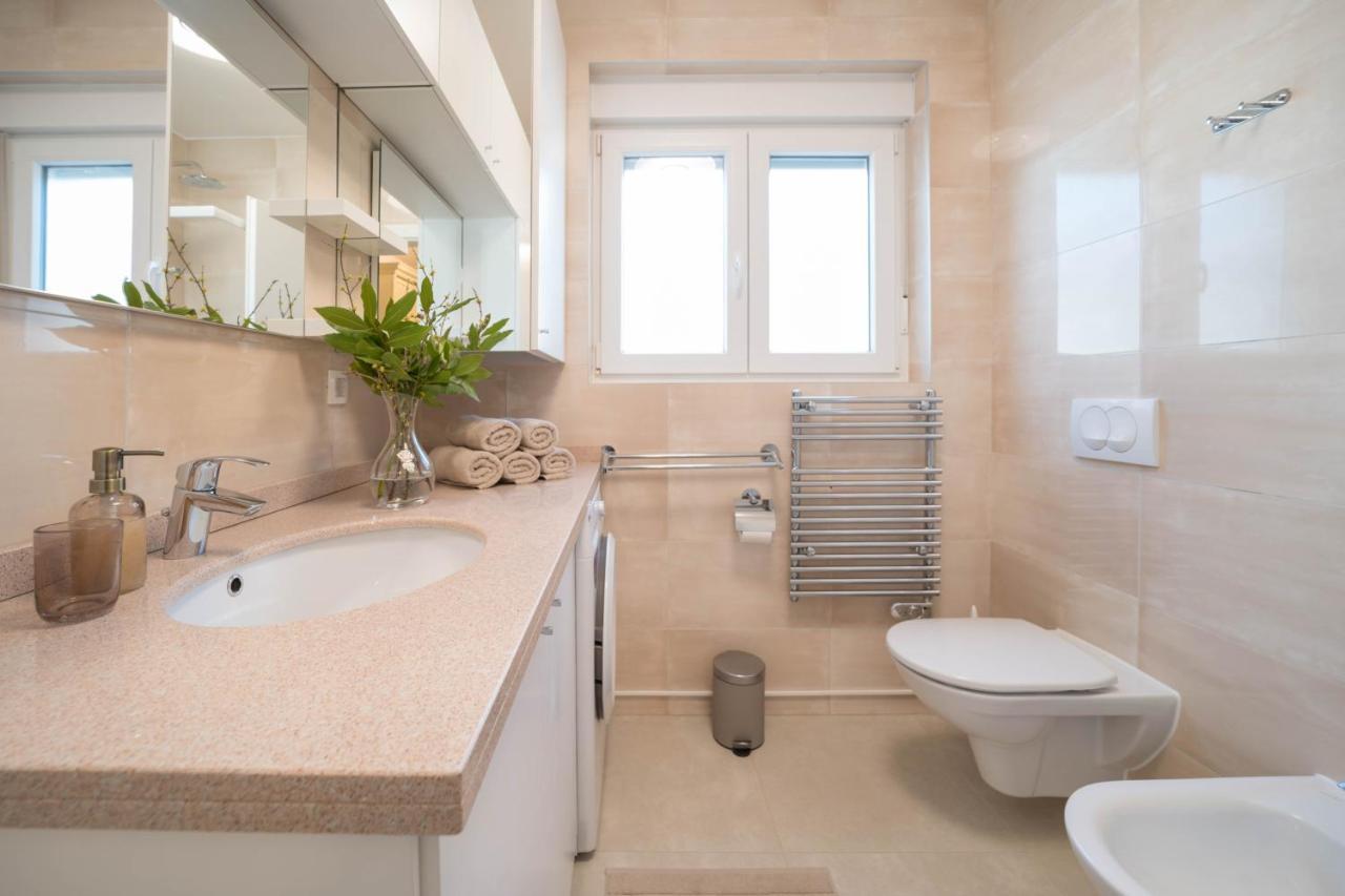 Apt Gioan Novigrad, 500M To Sea, Private Heated Jacuzzi, Bbq, Private Parking Novigrad Istria Eksteriør bilde